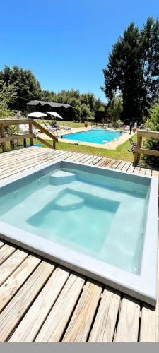 Kolam renang di atau dekat dengan Terra Newen Pucon Family Suites