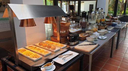 Jídlo v hotelu nebo okolí