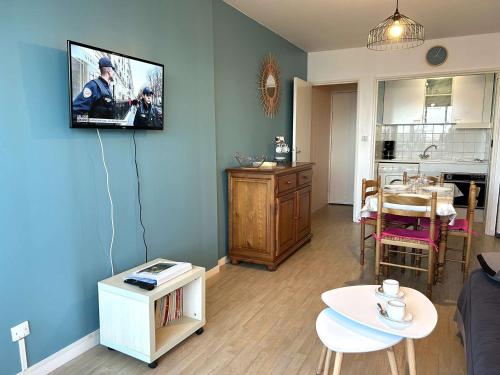 Photo de la galerie de l'établissement Saint-Gilles-Croix-de-Vie, 2 pièces avec parking, animaux admis - FR-1-224-807, à Saint-Gilles-Croix-de-Vie