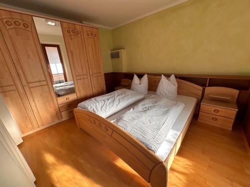 Postel nebo postele na pokoji v ubytování Apartment near the ski lift in F gen Tyrol