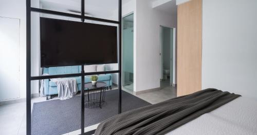 Tusity One Self Check-in Apartments