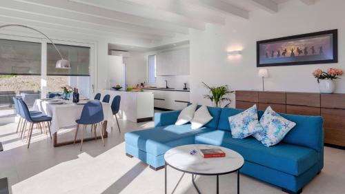 VILLA GIOIA 8, Emma Villas