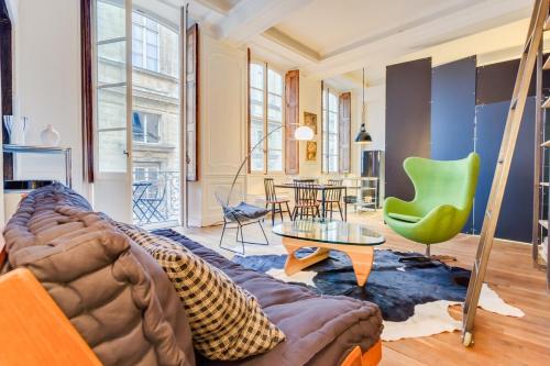 Gallery image of Cheval d'argent - Appartement 2beapart in Lyon
