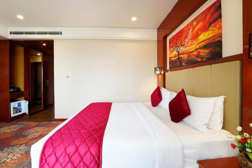KINGSTON HOTELにあるベッド