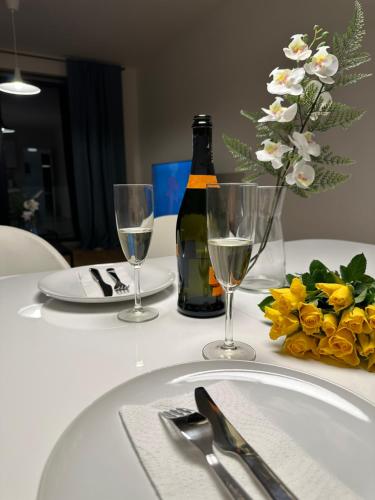 Apartment 4 Room, 2 Bath, Parking