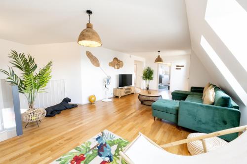 Urban rooftop getaway
