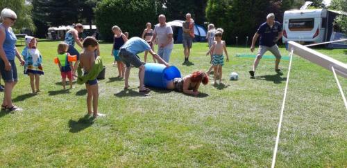 Φωτογραφία από το άλμπουμ του Chalet op mini-camping de Peelweide σε Grashoek