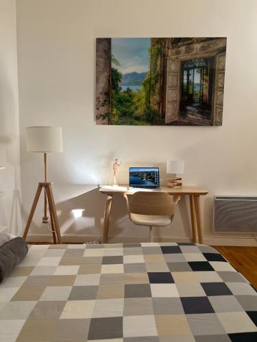 Duplex with cathedral view