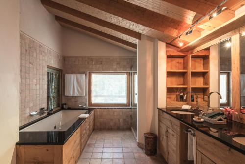 Una cocina o cocineta en LeCrans
