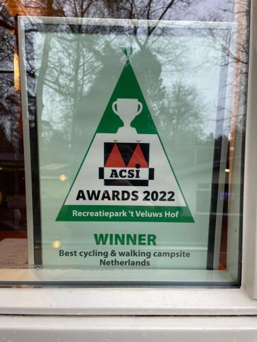 Sijil, anugerah, tanda atau dokumen lain yang dipamerkan di Luxe chalet (gloednieuw!) in Hoenderloo