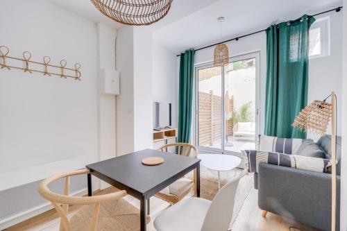 Beautiful apartment in Chartrons with terrace