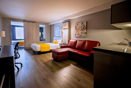 Posezení v ubytování Travelodge by Wyndham Alma