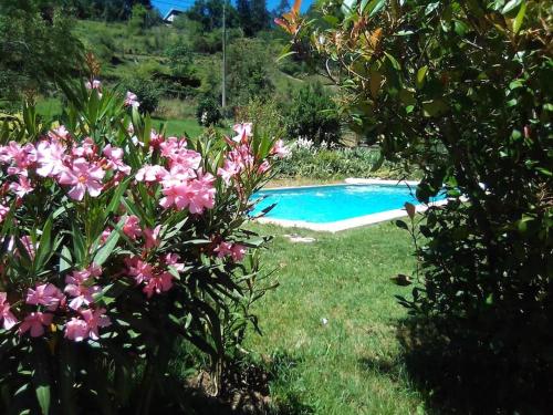 Villa au calme avec grande piscine