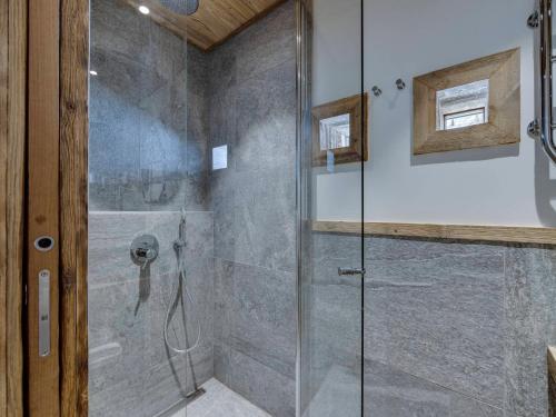 a shower with a glass door in a bathroom at Appartement Val-d'Isère, 4 pièces, 6 personnes - FR-1-694-40 in Val-d'Isère