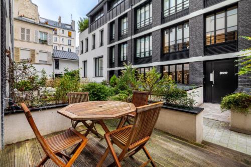 Quiet apartment with terrace&AC-Le Marais/Bastille
