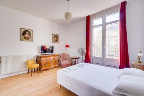 Lovely apartment with exceptional terrace