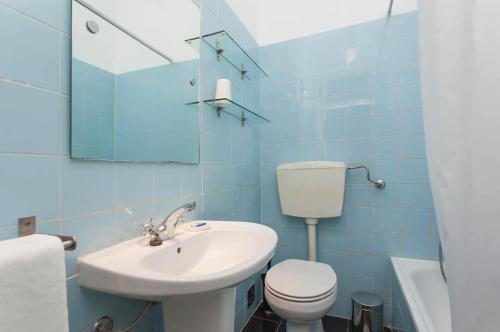 WHome Historical 2-Bed Alfama Charm