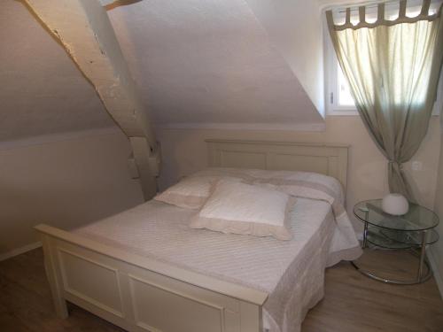 Photo de la galerie de l'établissement 2-Bedroom near Marche Forville, quiet and convenient 5 minutes walk from Palais, à Cannes