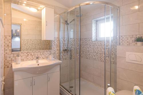 Gallery image of Apartman Silvana in Risika