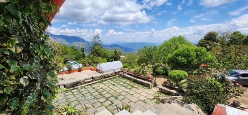Dunagiri Retreat – Photos 2