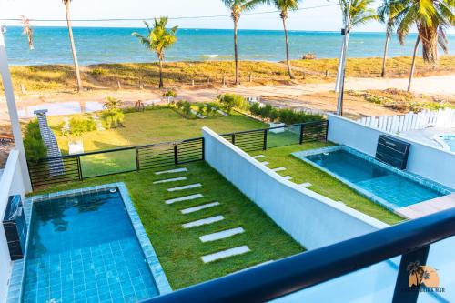 Swimmingpoolen hos eller tæt på Portal beira Mar