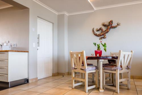 Φωτογραφία από το άλμπουμ του Zeezicht Apartments σε Stompneusbaai
