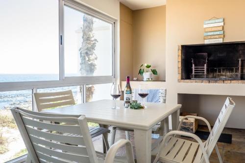 Χώρος καθιστικού στο Zeezicht Apartments