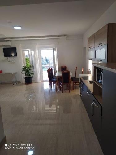 Η κουζίνα ή μικρή κουζίνα στο Apartmani Masline Međugorje