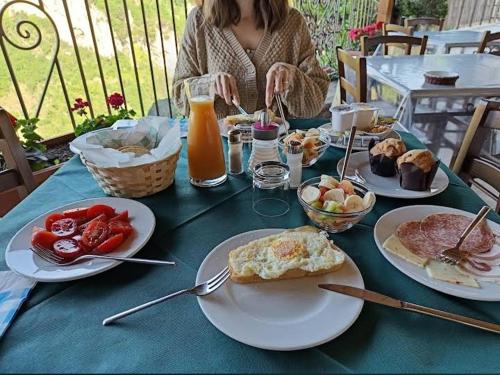 Mad på feriegården eller i nærheden