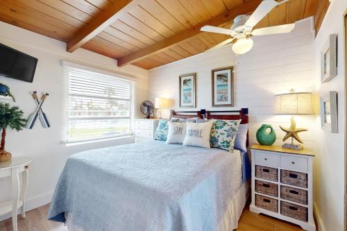 Llit o llits en una habitació de Shorely Grand