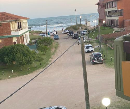 Madaguequa – Alojamiento en Villa Gesell Madaguequa – Alojamiento en Villa Gesell