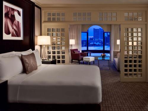 The Royal Sonesta Harbor Court Baltimore Image