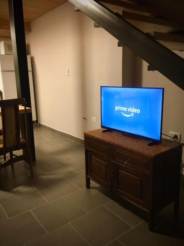 Μια τηλεόραση ή/και κέντρο ψυχαγωγίας στο LOFT JUJUY 1 - Cerca del Centro!