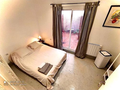 Apartamento de 3 habitaciones en Sants a 2`del metro Badal P9