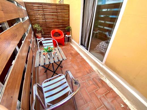 Apartamento de 3 habitaciones en Sants a 2`del metro Badal P9