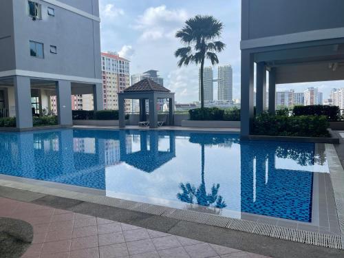 Πισίνα στο ή κοντά στο Dalamanda 3Pax Sunway Velocity Balcony CItyView