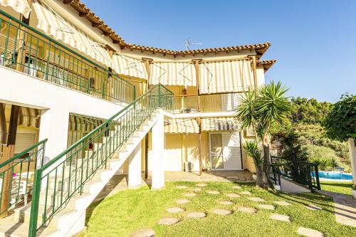 Φωτογραφία από το άλμπουμ του Skioni Studios στη Νέα Σκιώνη