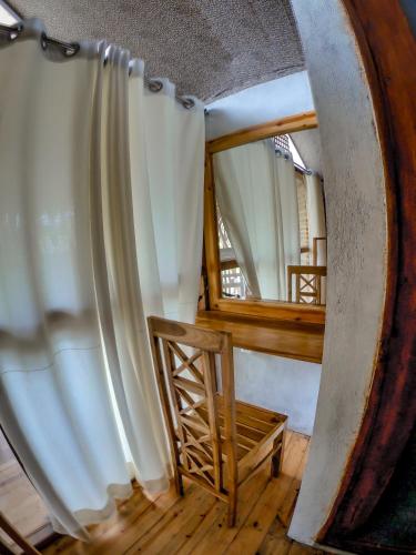 Φωτογραφία από το άλμπουμ του LAMIACEAE WOOD CABIN σε Ella