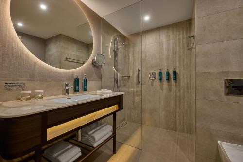 Ένα μπάνιο στο Hilton Sofia