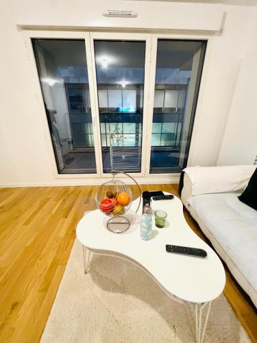 Dream Dwell Paris-Fantastic modern flat near RER A Paris