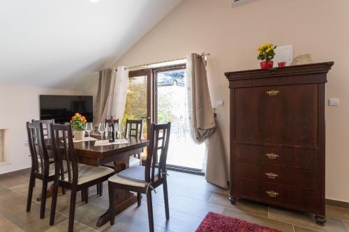 TV a/nebo společenská místnost v ubytování Apartment Ivana