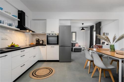 Gallery image of Celestial Sunset Villas in Galanado
