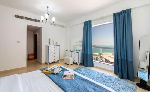 Maison Privee – Premium Apt in the Heart of JBR Beach, Dubai