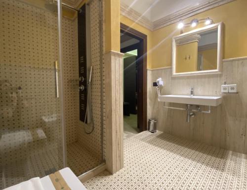 BHB Hotelにあるバスルーム