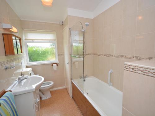 Ванна кімната в 3 Bed in Croyde 53676