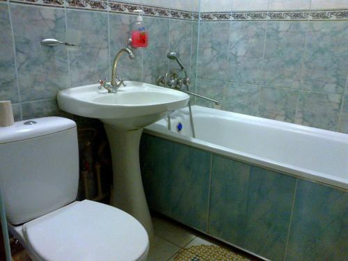 Ванная комната в Apartment on Robitnycha