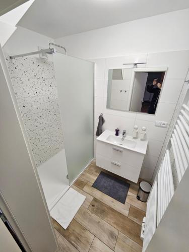 Un baño de Chata Sára