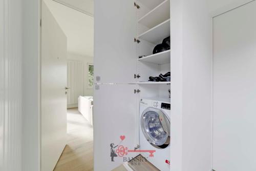 Home Sofia Room 5, for Couples -By EasyLife Swiss