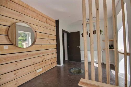 Photo de la galerie de l'établissement Gîte Ô 29 #CONTAINER POOL#JACUZZI#, à Namur