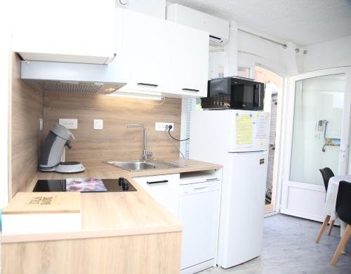Dapur atau dapur kecil di LE MAS SYNAE